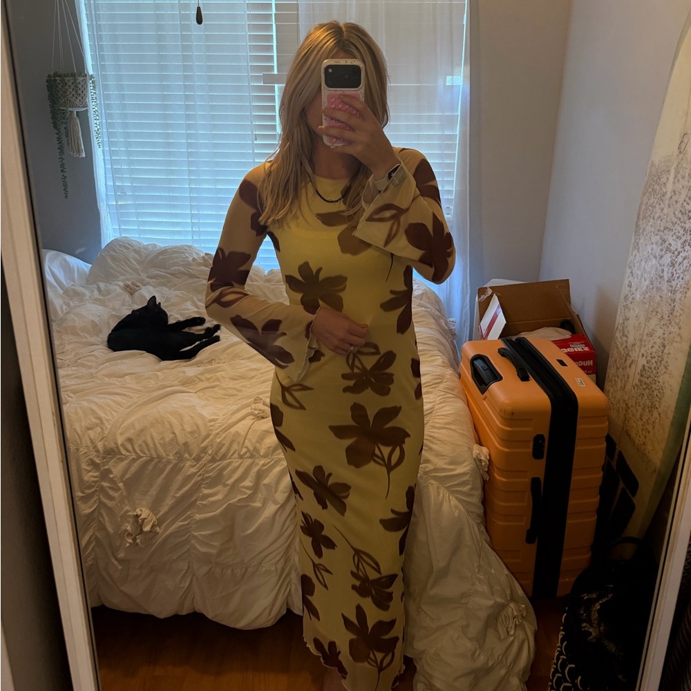 BOOHOO dress - Picture 3 of 14